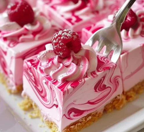 Raspberry Swirl Cheesecake: Easy, No-Gelatin Recipe