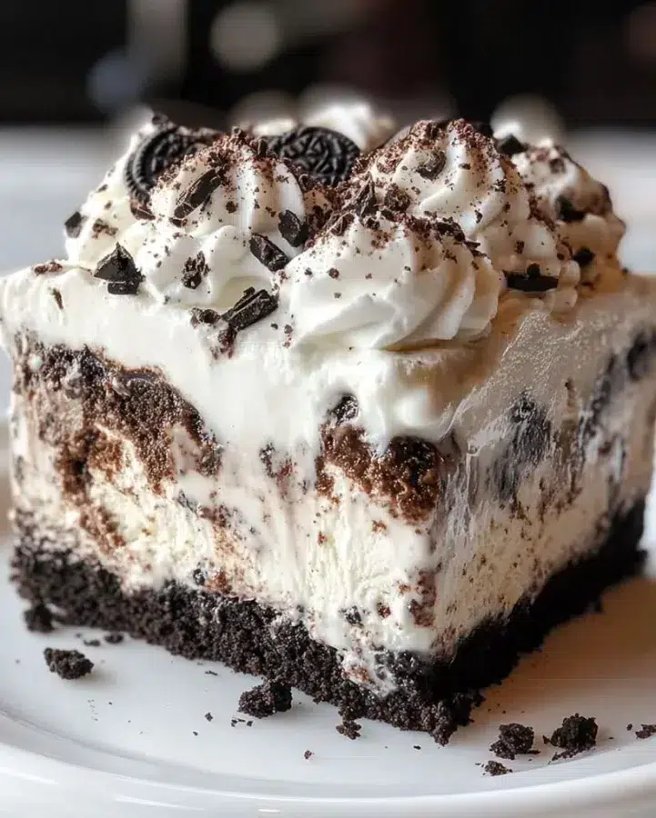 Oreo Ice Cream Cake – Easy Frozen Dessert Treat 7 Oreo Ice Cream Cake – Easy Frozen Dessert Treat
