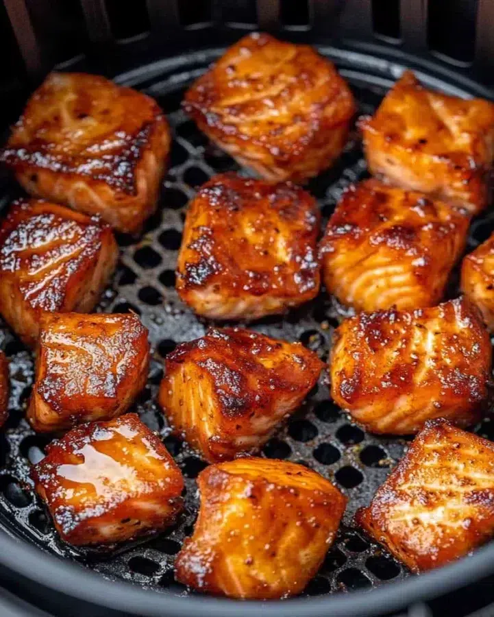Air Fryer Salmon Bites – Easy Dinner Packed with Flavor 6 Air Fryer Salmon Bites – Easy Dinner Packed with Flavor